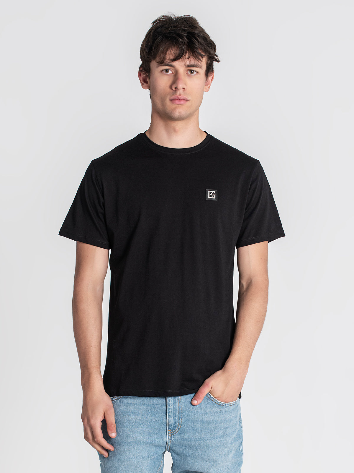 t-shirts / Black Alert Tee