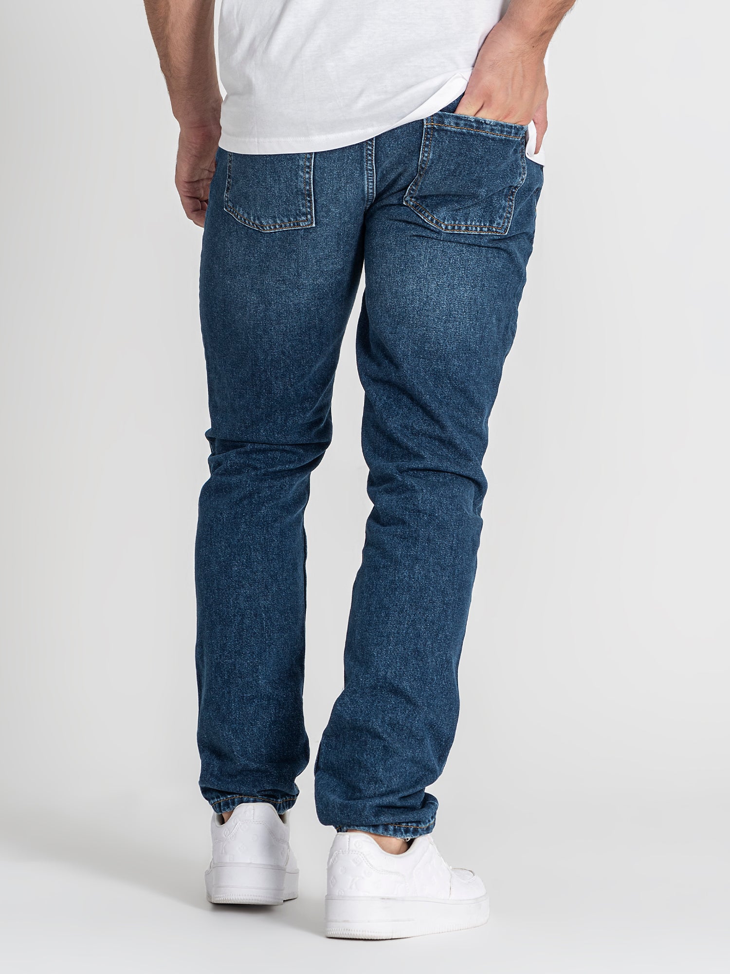 jeans / Dark Blue Core Straight-Leg Jeans